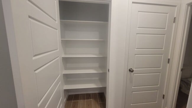 Building Photo - 12537 Camino Glorieta, Bakersfield, CA 93311