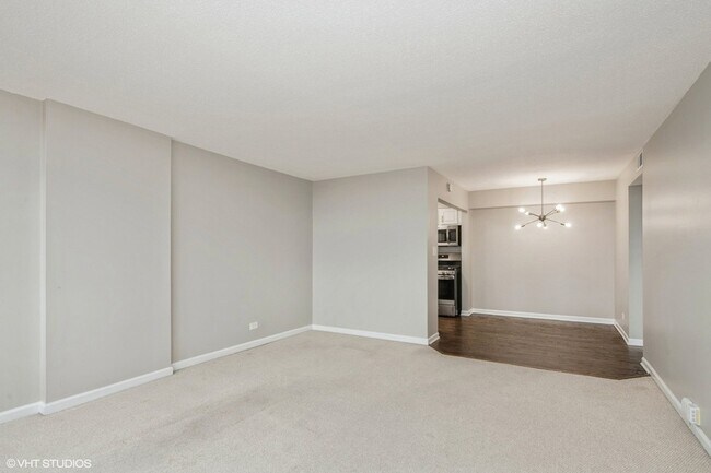 Foto del edificio - 7234 W North Ave