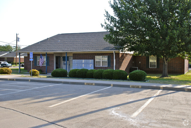 Building Photo - Granbury Meadows Apartments