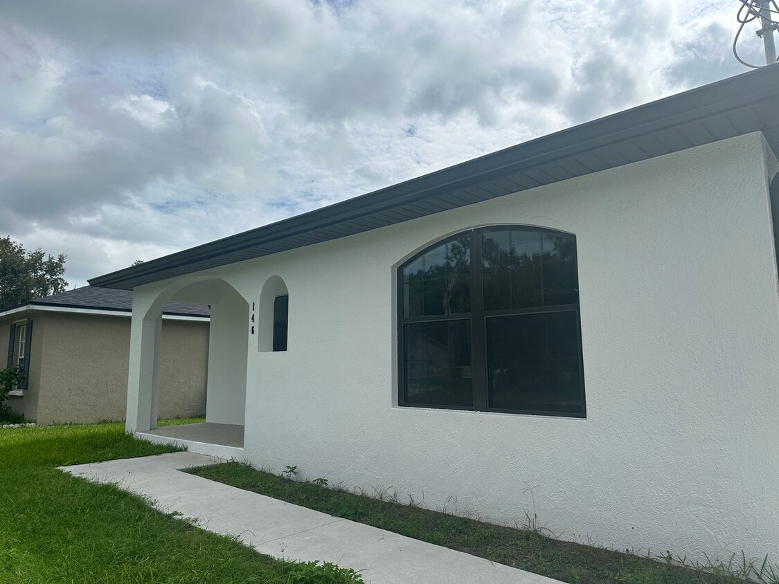 Foto principal - 3 Bedroom 2 Bathroom in Winter Haven