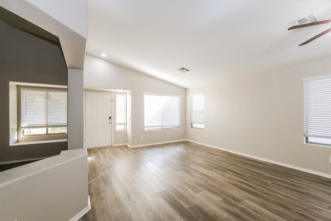 Foto del edificio - 9518 W Williams St