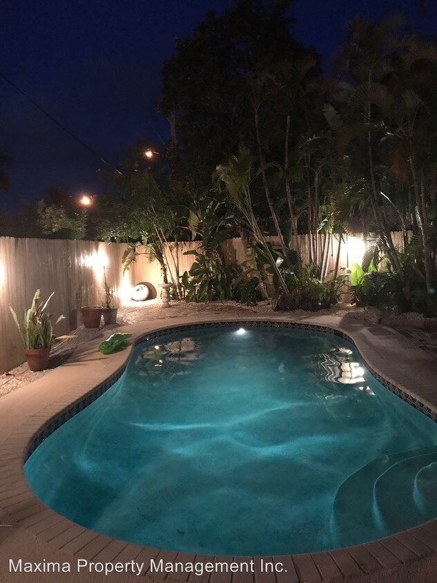 Foto principal - 1280 NE 32nd St