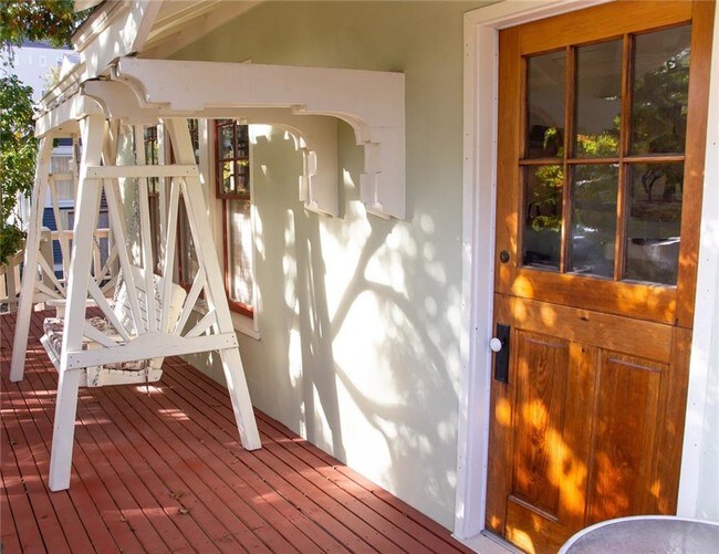 Building Photo - 1212 Baylor St