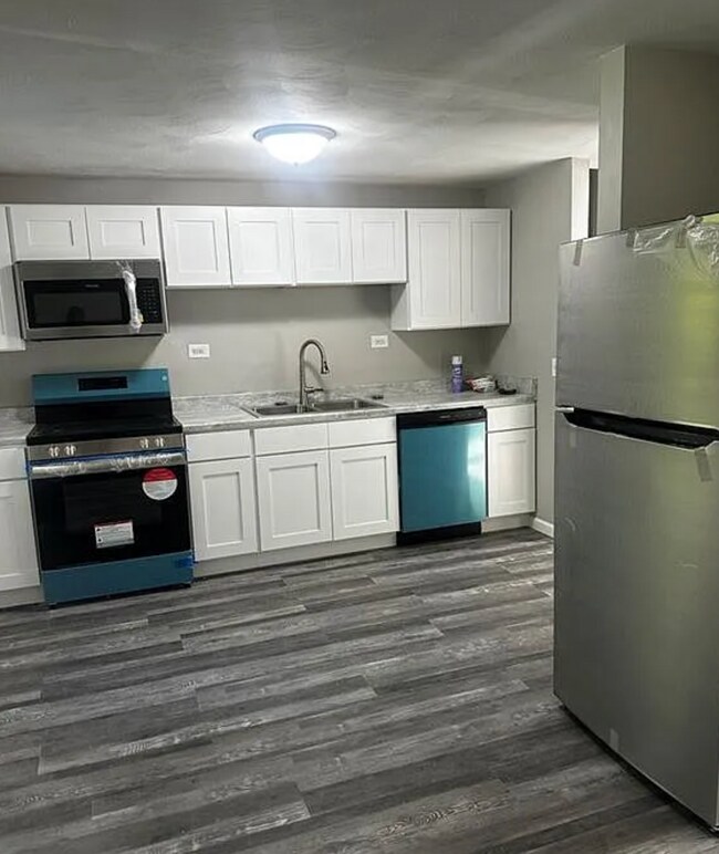 Foto del edificio - 140 Ivanhill Rd