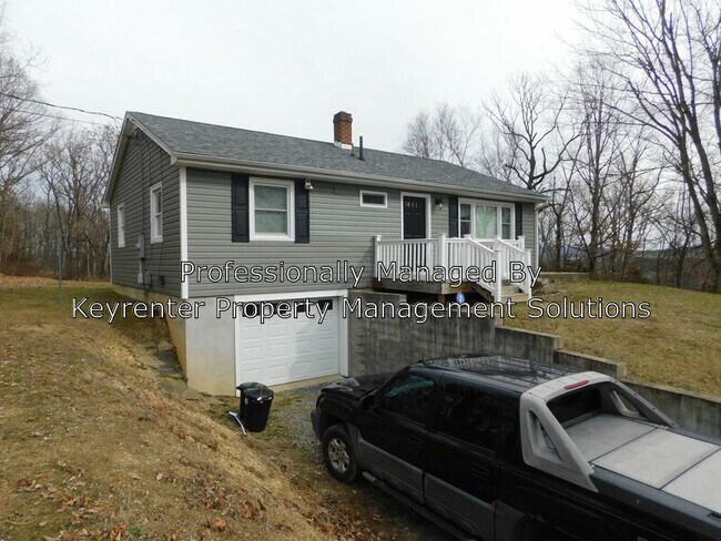 Building Photo - 284 Jericho Rd