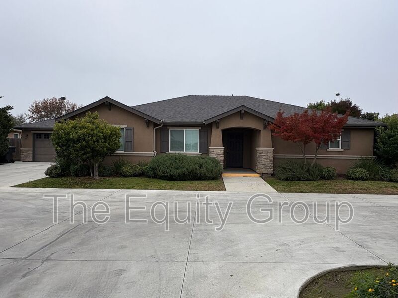 Foto principal - 2128 N Highland St