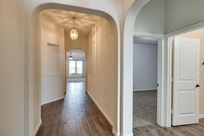 Foto del edificio - 3504 Monte Carlo - Denton