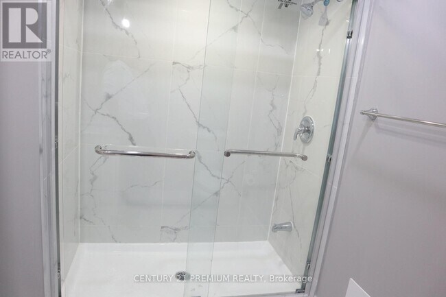 Building Photo - 25 Sewells Ln