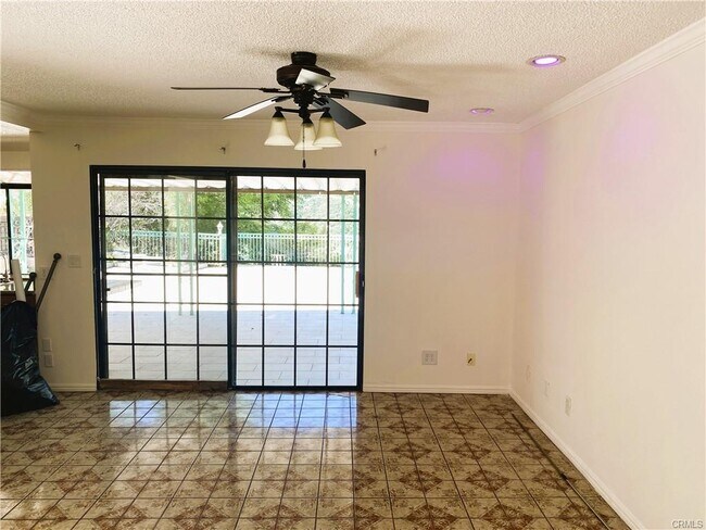 Foto del edificio - 9257 La Shell Dr