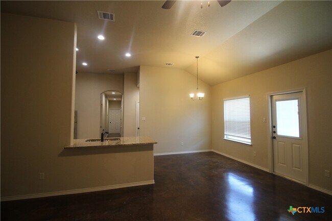 Building Photo - 222 Ragsdale Way