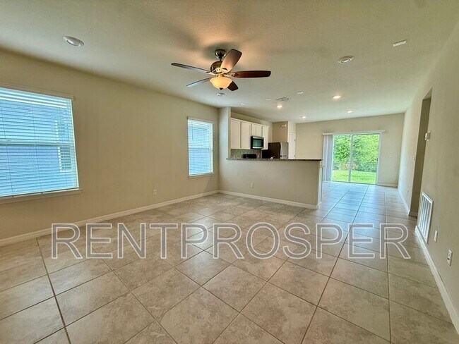 Foto del edificio - 5203 Northern Flicker Dr