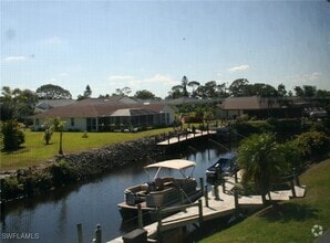 Building Photo - 15160 Riverbend Blvd
