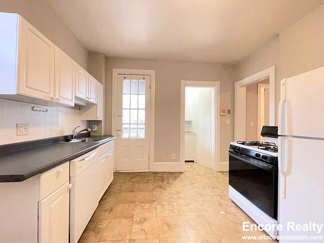 Foto del edificio - 63 Dana St