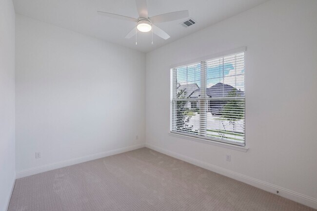 Foto del edificio - 4 Bedroom 2 Bath in Parks of Aledo- New Home