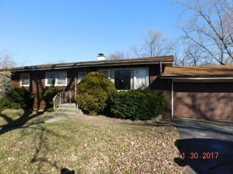 Primary Photo - 15503 Cherry St
