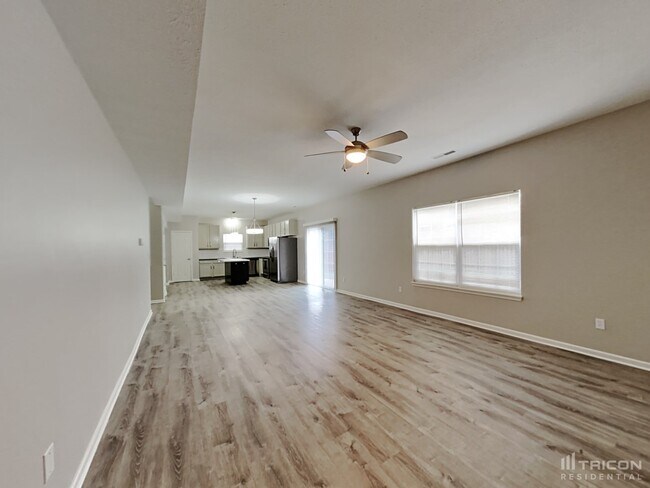 Foto del edificio - 176 Heartwood Hill