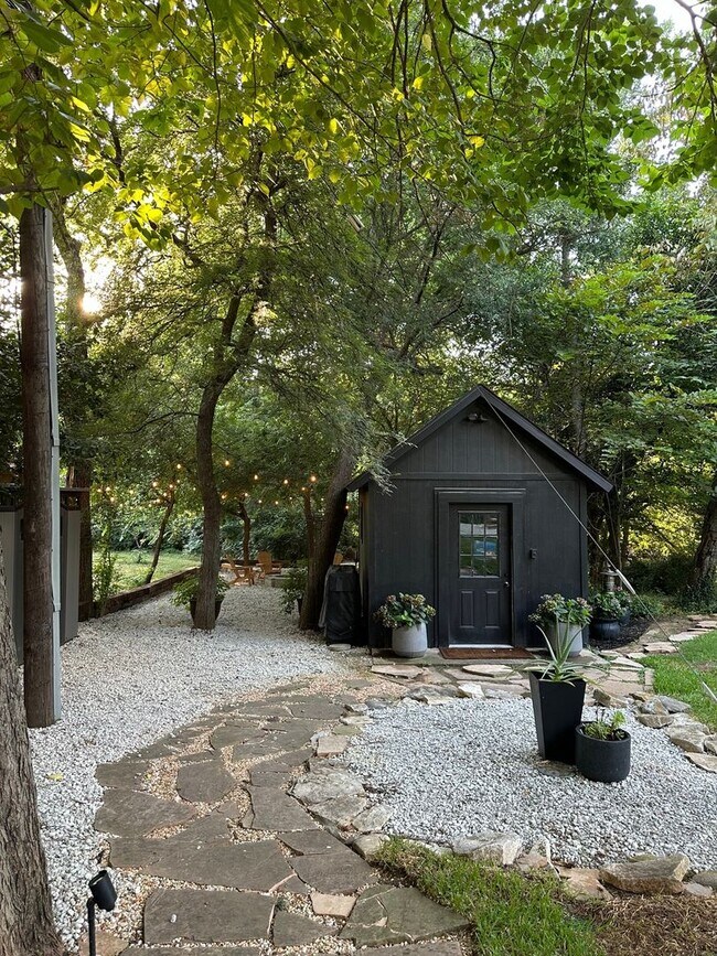 Building Photo - 3 Bedroom Single Family Home in Arlington