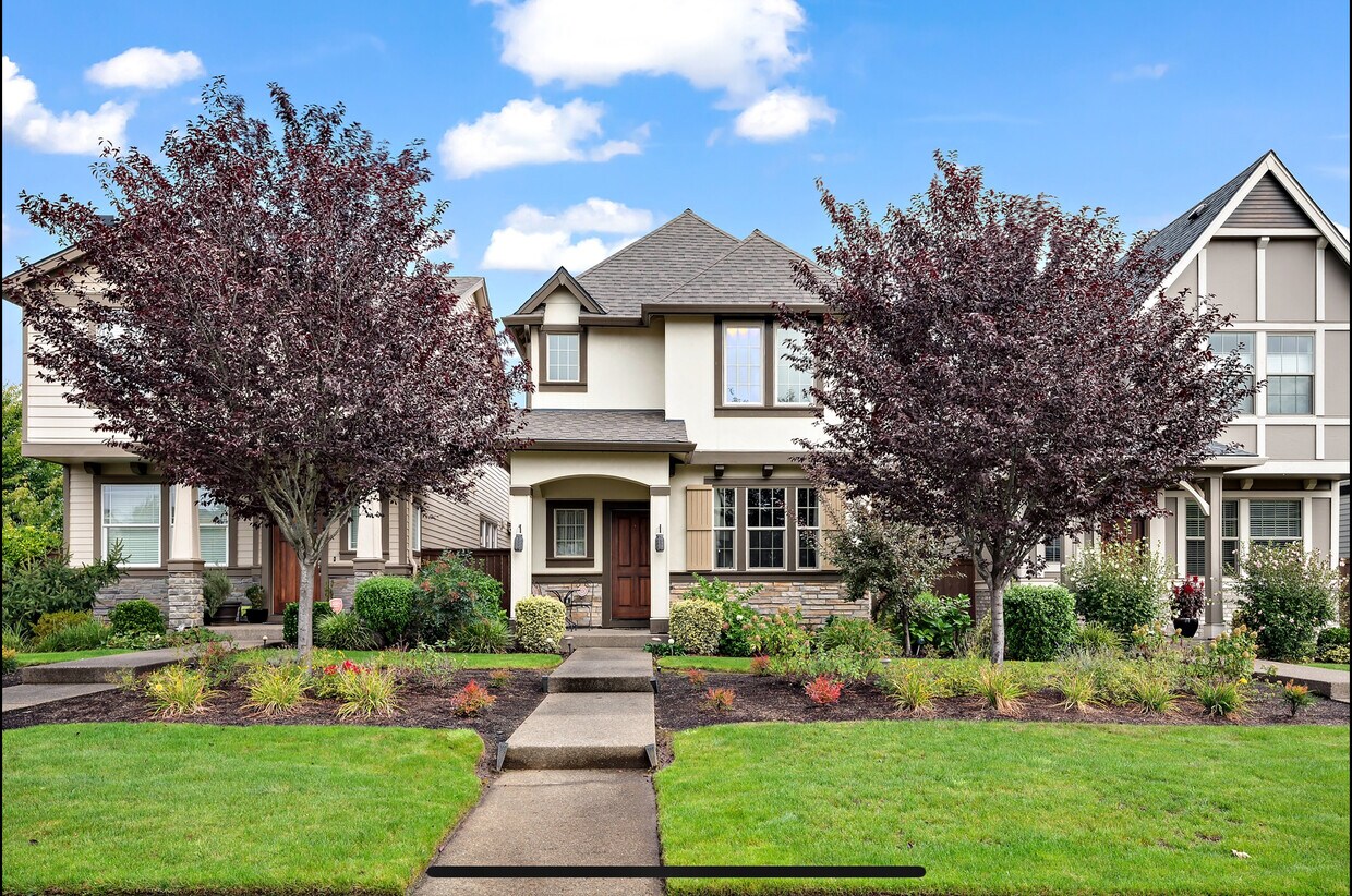 Primary Photo - 10755 SW Verdun Loop