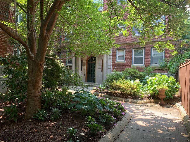 Foto del edificio - 52 Garden St