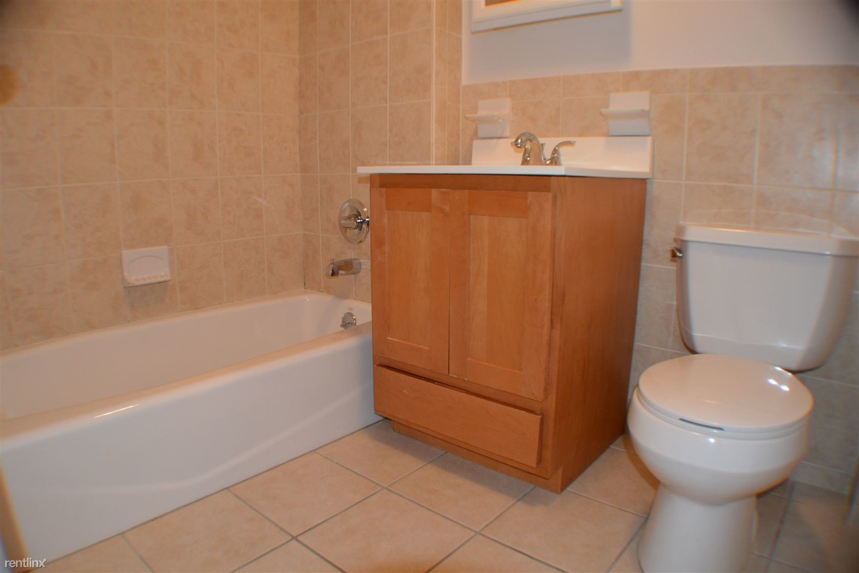 Foto del edificio - 506 E 89th St