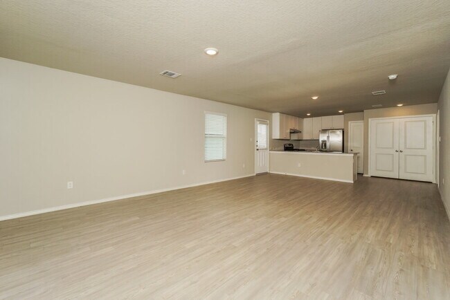 Foto del edificio - 6416 Cotton Ridge
