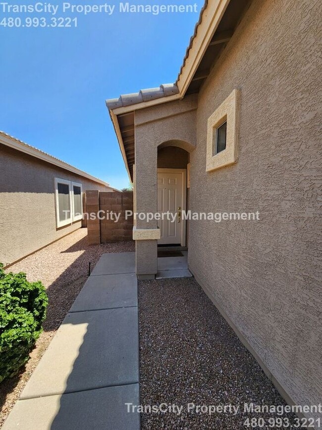 Building Photo - Mesa Home for rent - 3 bed 2 bath - Southe...