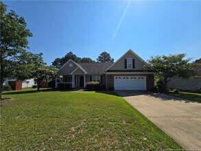 Building Photo - 150 Bear Creek Dr