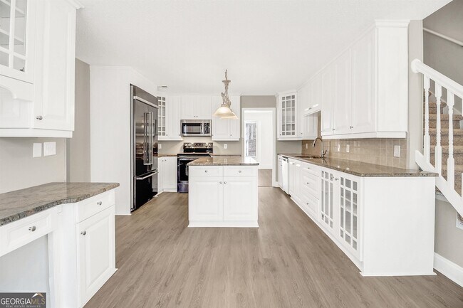 Building Photo - 56 Mill Pond Ct