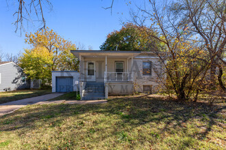 Building Photo - 1040 S Glenn St