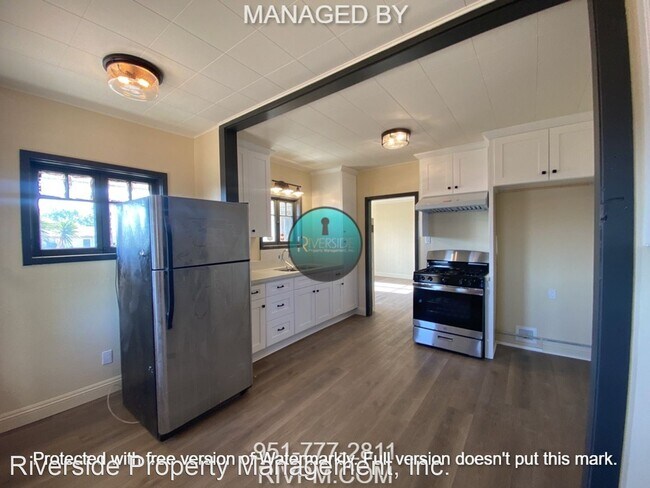Building Photo - 2 br, 1 bath House - 1337 Malaga Dr.