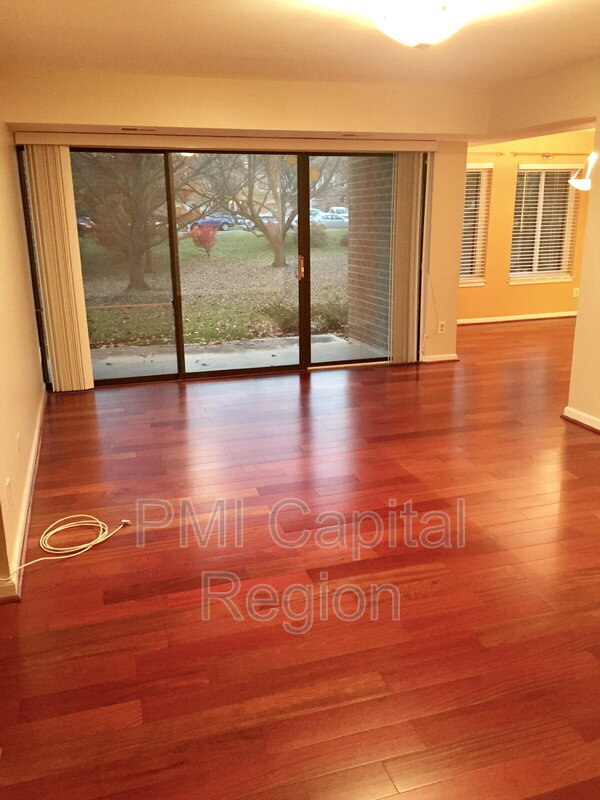 Foto del edificio - 5805 Edson Ln