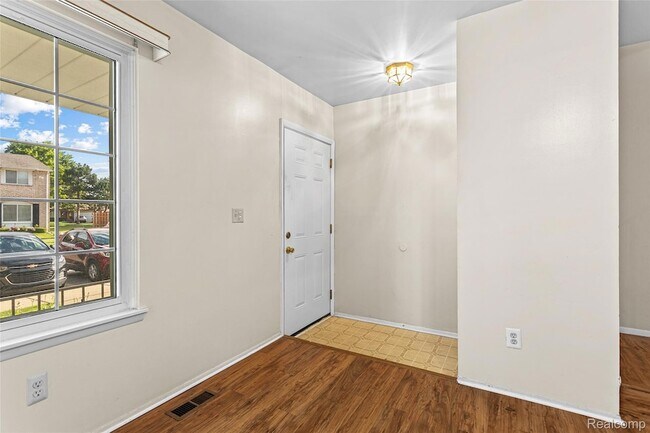 Building Photo - 14962 Eldorado Terrace