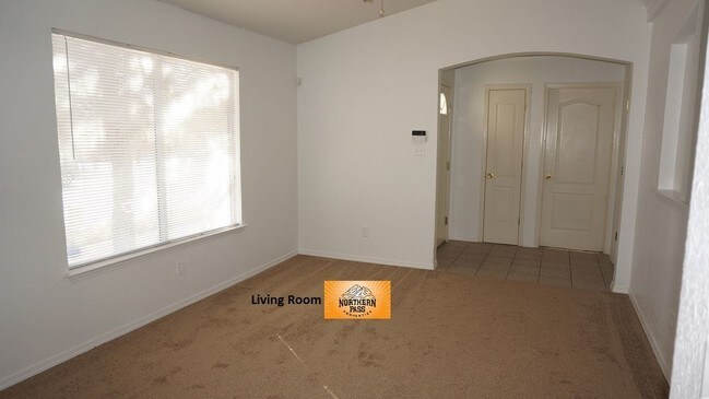 Building Photo - 3124 Manny Aguilera Dr