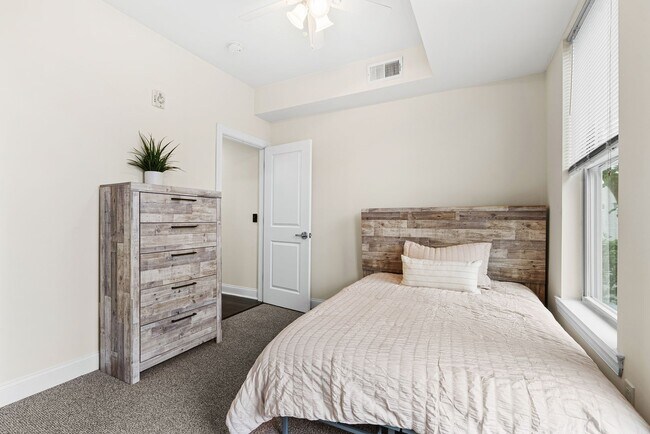 Foto del edificio - 1814 N 16th St
