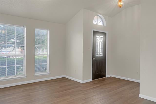 Foto del edificio - 6008 King William Dr