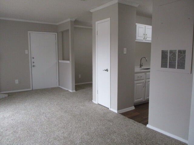 Building Photo - Cobblestone Village