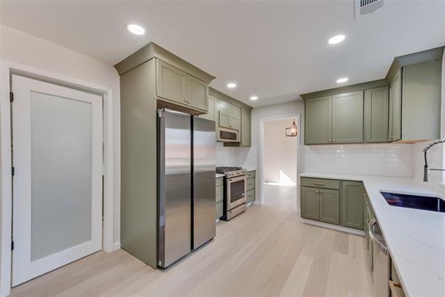 Building Photo - 1614 Caddys Cir