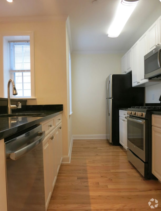 Building Photo - 55 Langdon St