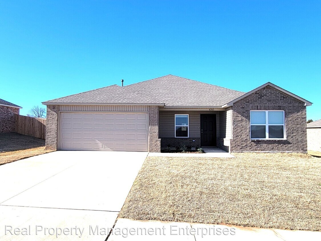 4 br, 2 bath House 4345 Winding Brook House Rental in Harrah, OK