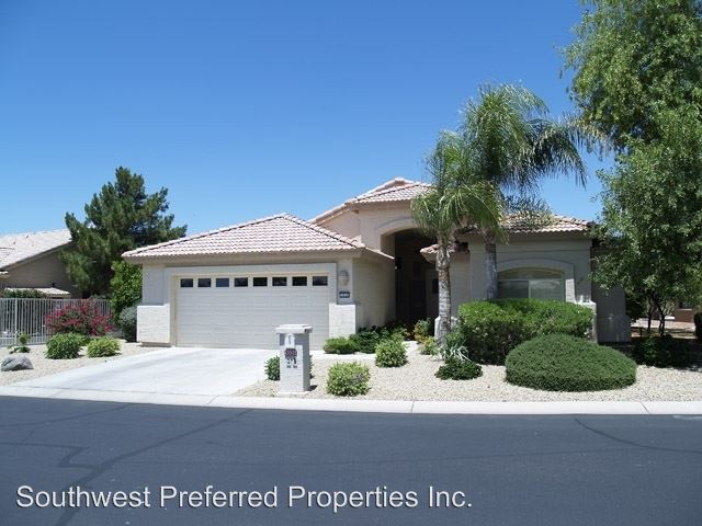 Primary Photo - 3030 N 152nd Ln