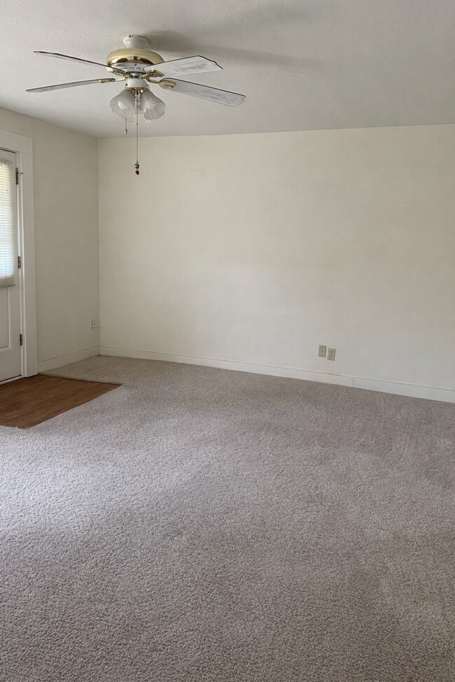 Foto del edificio - 4213 Avenue C