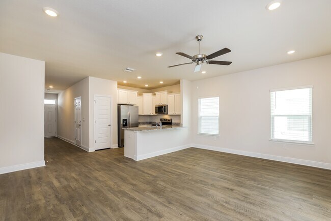 Foto del edificio - 1656 Caleigh Ct