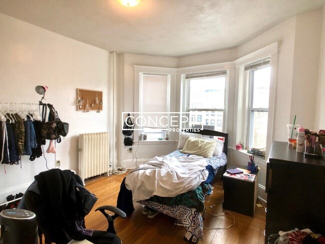 Foto del edificio - 463 Park Dr