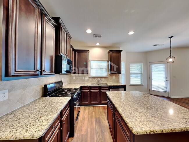 Building Photo - 4775 Carnegie Ct