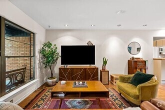 Building Photo - 11616 Tuscany Way
