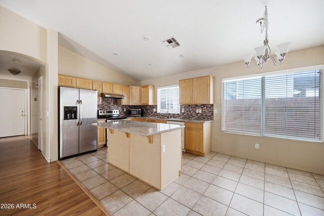 Building Photo - 4512 E Windsong Dr