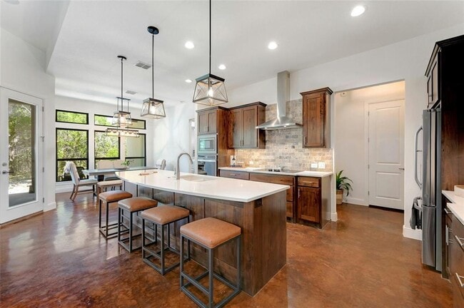 Building Photo - 2471 George Pass