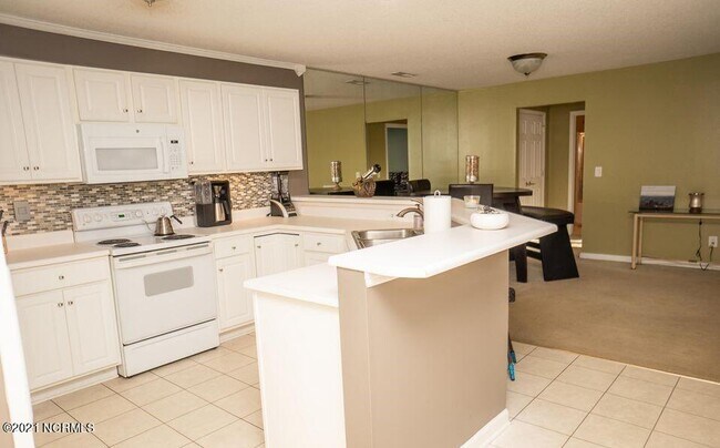 Foto del edificio - 5002 Hunters Trail