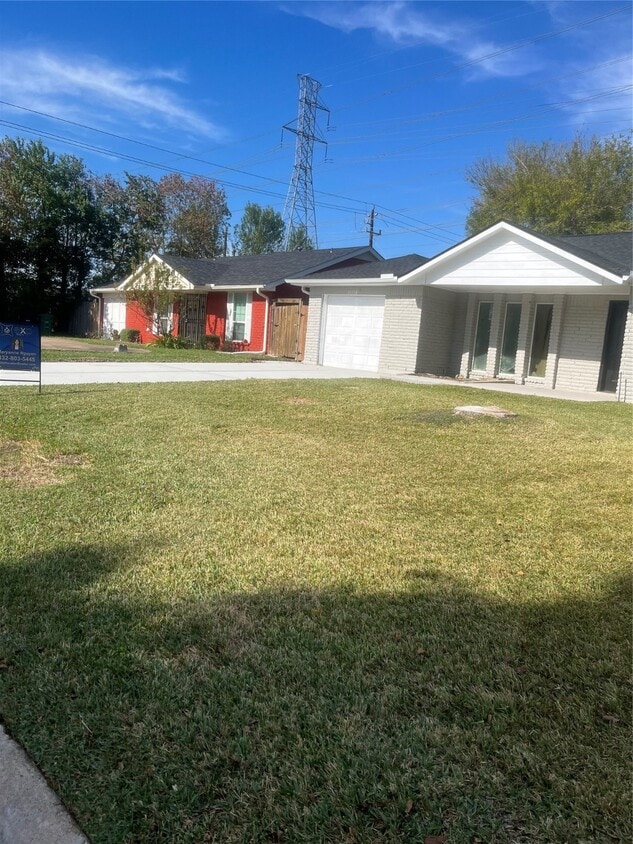 Building Photo - 11118 Stroud Dr