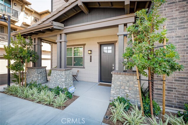Primary Photo - 612 Boulder Cir